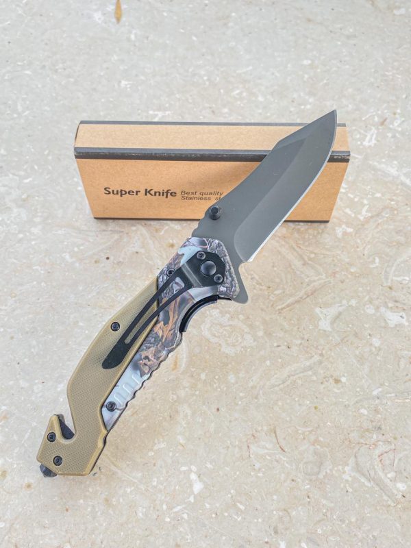 B138v knife